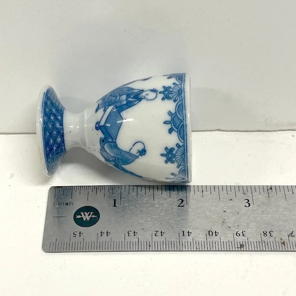 Vintage Blue & White Porcelain Pedestal Egg Cup (Chinoiserie Style)